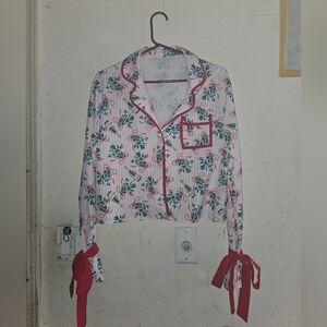 Festive Holiday Mistletoe Button Up Blouse